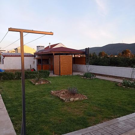 Holiday Home Lucia Lozovac Exterior photo