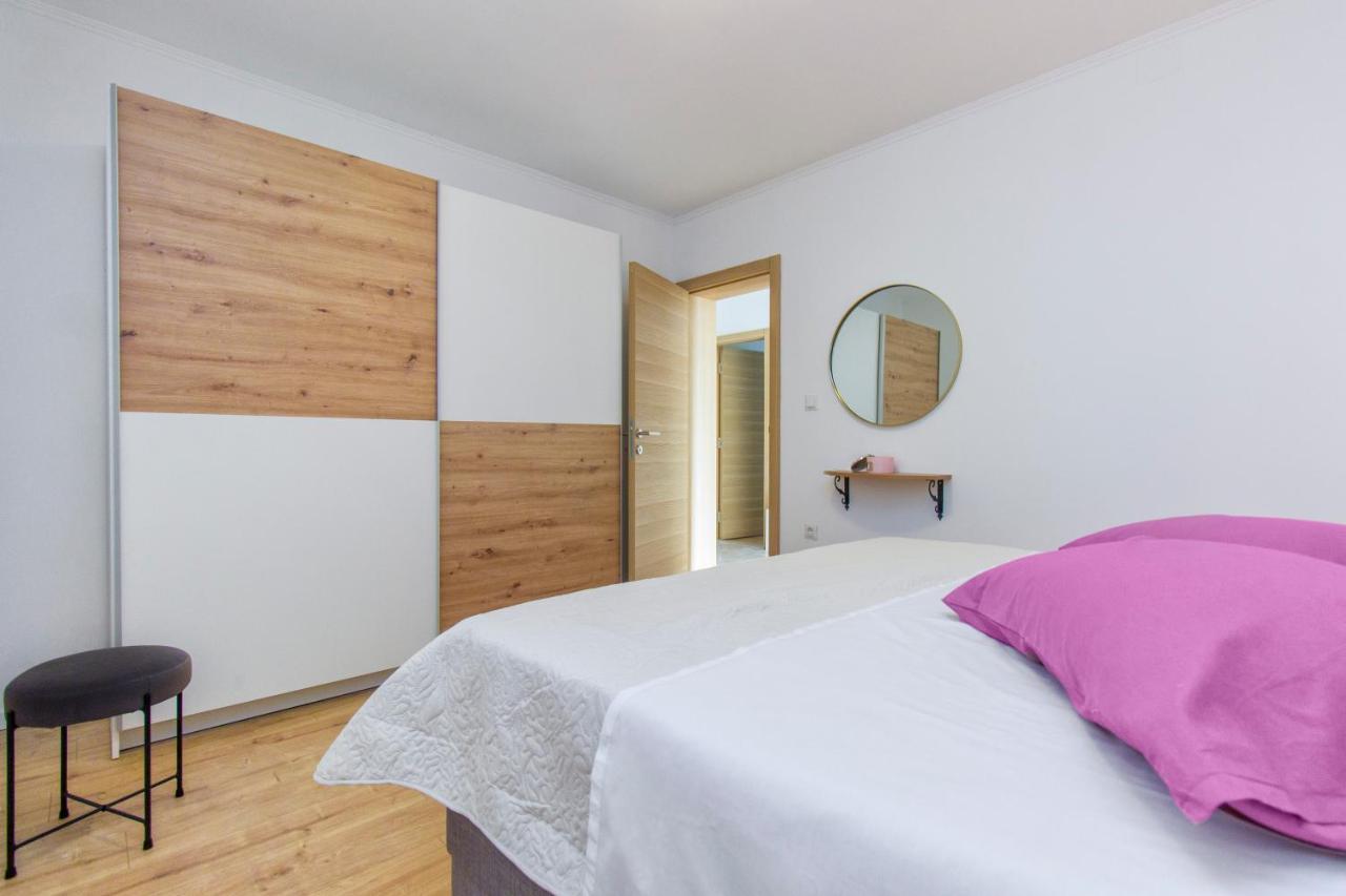 Holiday Home Lucia Lozovac Exterior photo